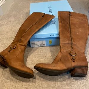Antonio Melani boots 9.5